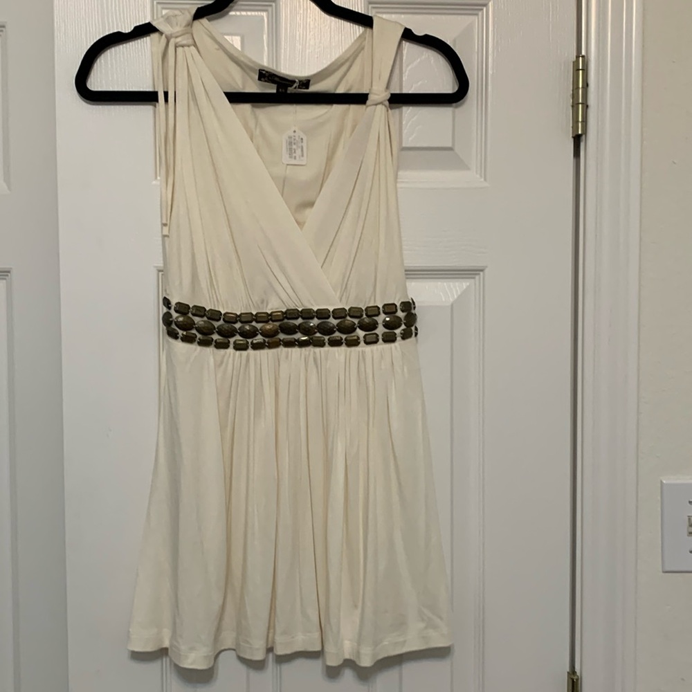 Mesmerize top with gun metal trim